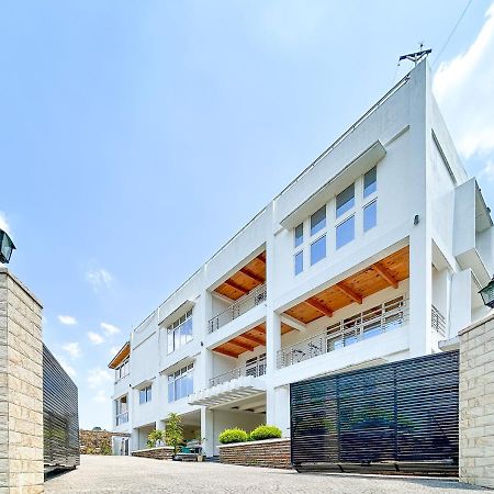 Ivory Bliss, The Boutique Homestay Σιλόνγκ Εξωτερικό φωτογραφία